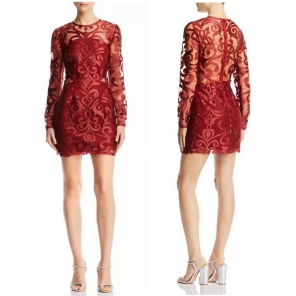 NWOT $155 Finders Keepers Women's Red Long Sleeve Floral Embroidered Dress